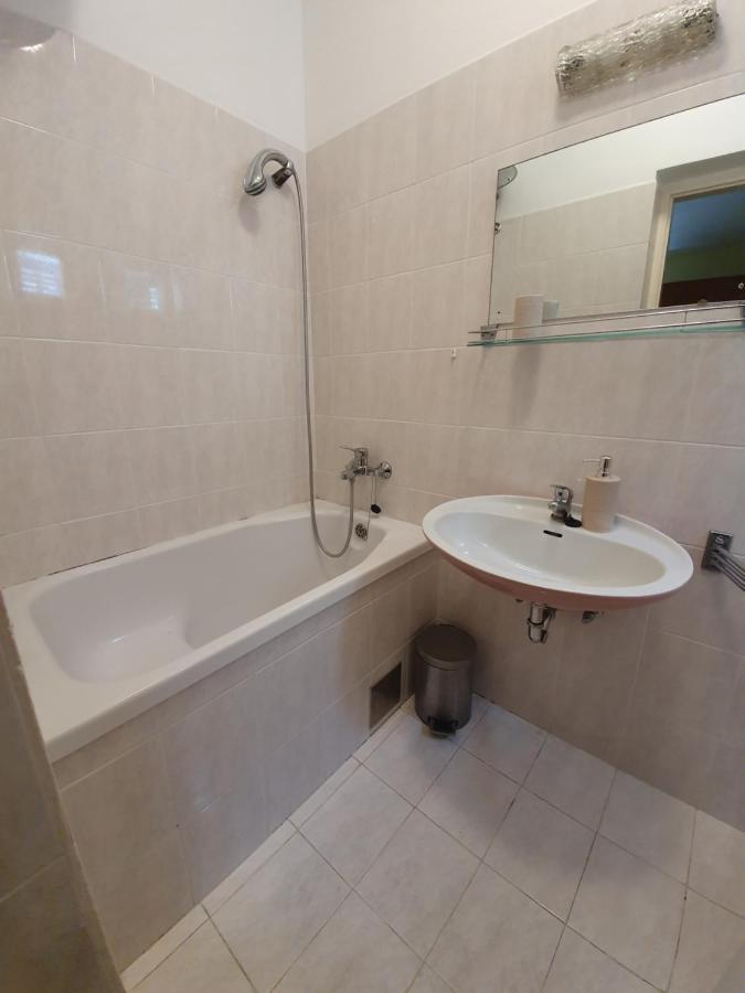 Apartment Padova I And II Rab Town Zewnętrze zdjęcie